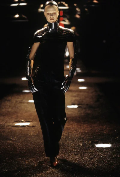 Look 8